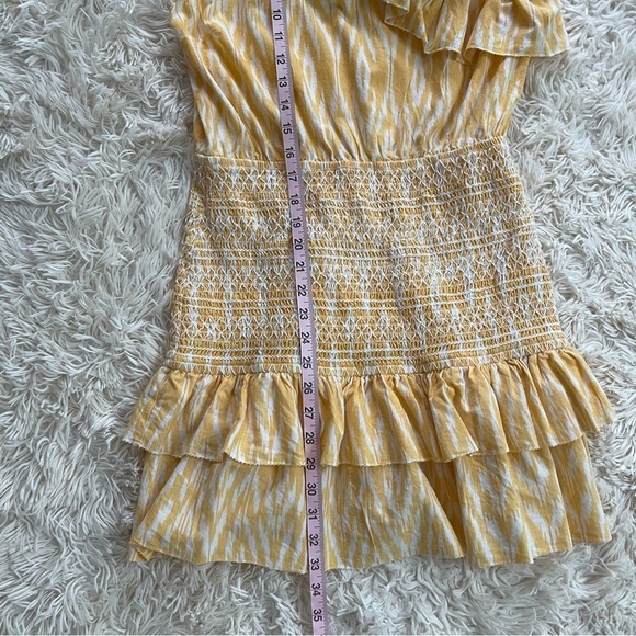 Saylor Carren One-Shoulder Yellow White Ikat smocked Cotton Mini Dress size M - Picture 8 of 10